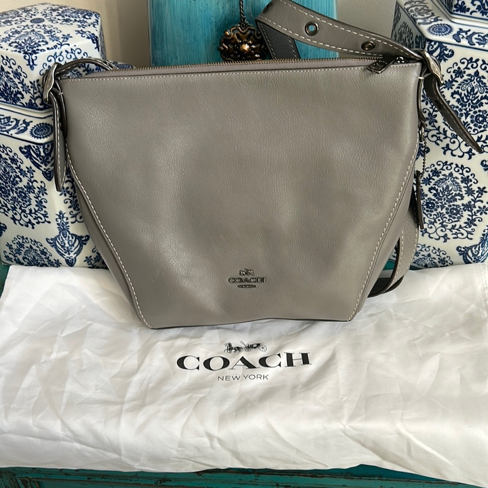 Coach Gray Leather Shoulder Bag with Minimalist Design
